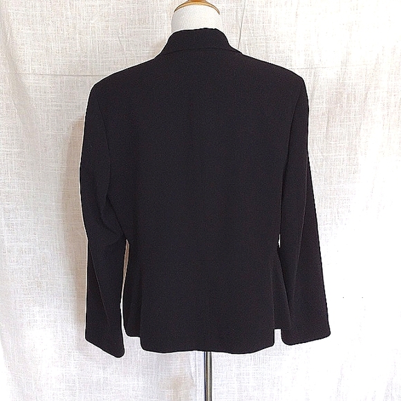 Nine West black princess-seamed blazer! - Picture 5 of 9